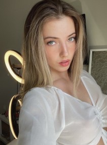 Фото проститутки Аня без предоплаты №2 в городе Шимановск